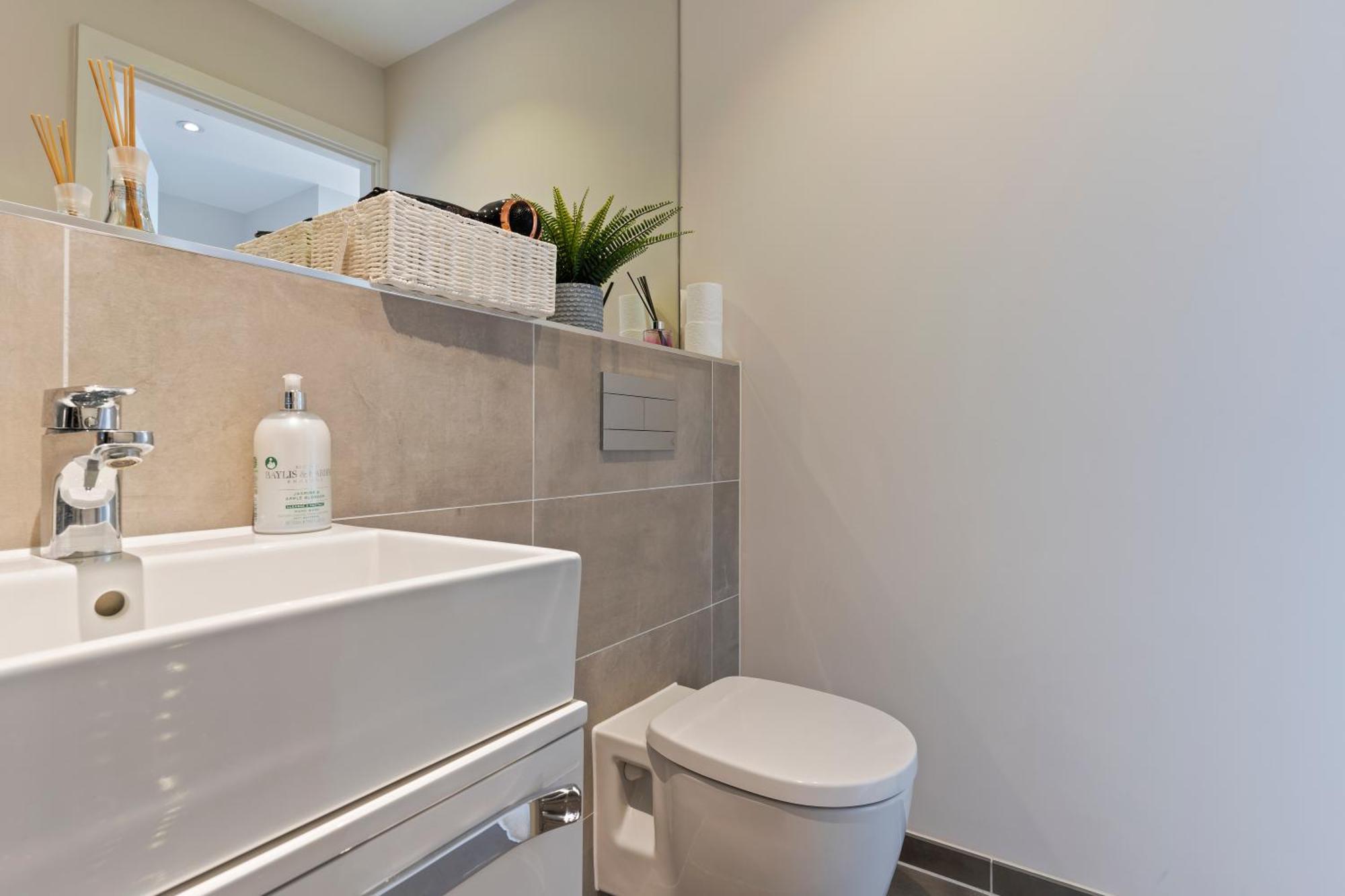Heathrow Sleeps 4